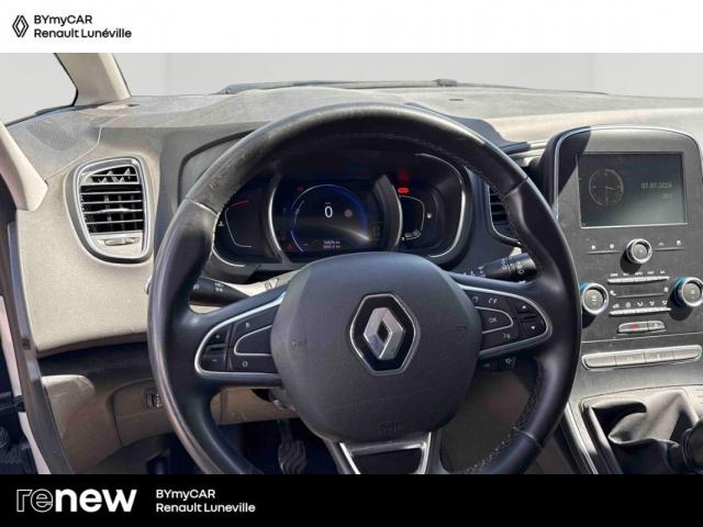 Renault Grand Scénic image 2