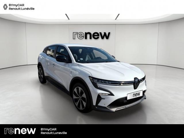 Renault Mégane E-Tech image 2