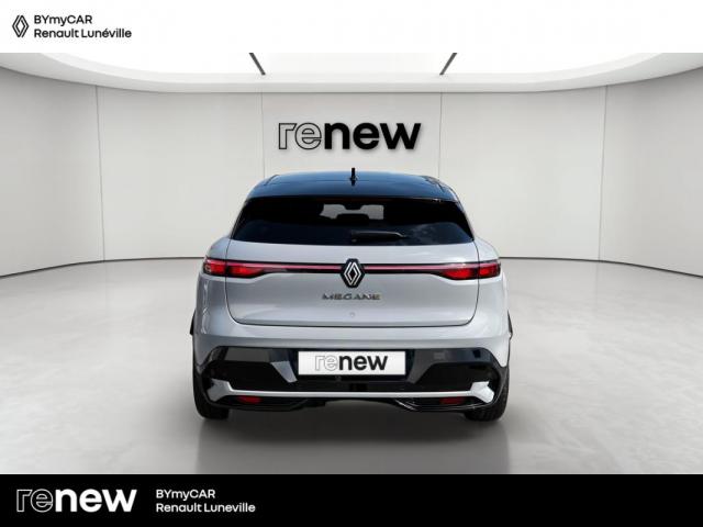 Renault Mégane E-Tech image 2