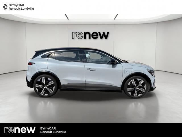 Renault Mégane E-Tech image 4
