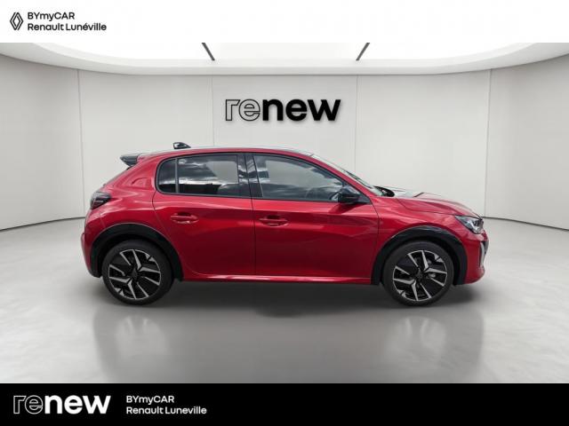 Peugeot 208 image 6