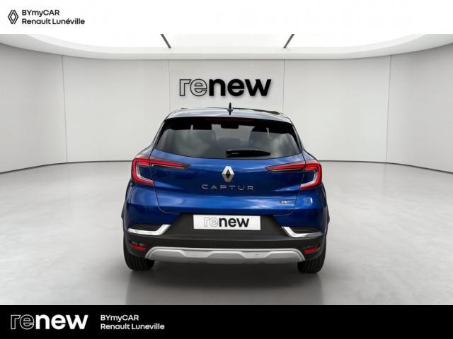 Renault Captur image 8