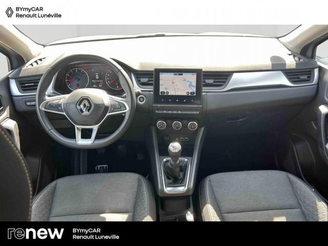 Renault Captur image 8