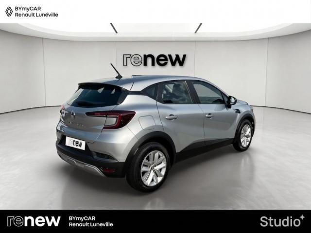 Renault Captur image 8