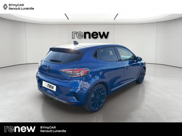 Renault Clio image 2
