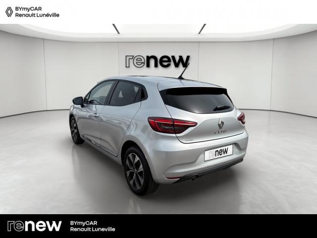 Renault Clio image 6