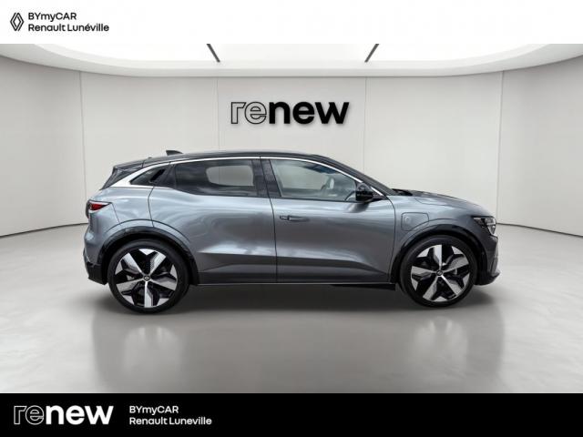 Renault Mégane E-Tech image 9