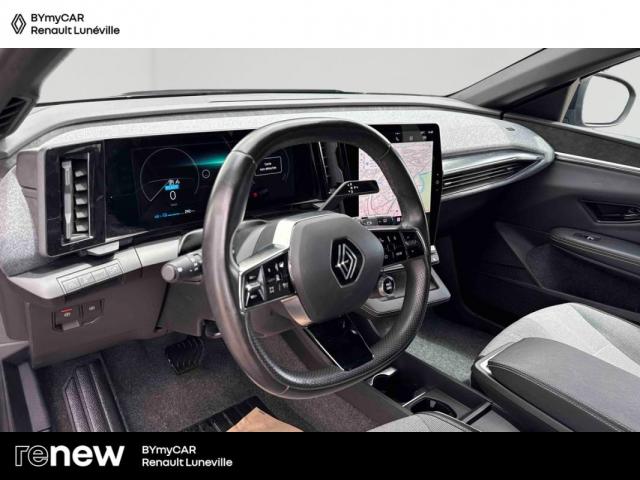 Renault Mégane E-Tech image 5