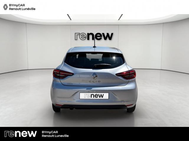 Renault Clio image 9