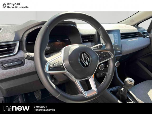 Renault Clio image 1