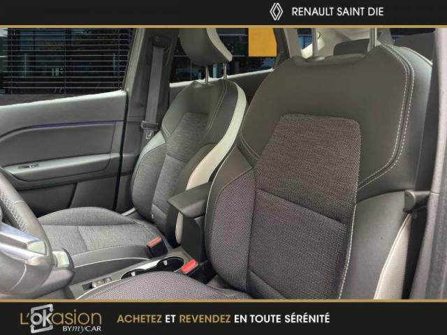 Renault Captur image 9