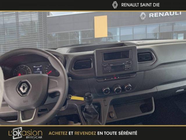 Renault Master image 2