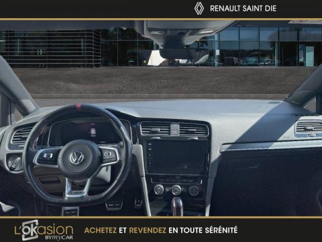 Volkswagen Golf image 6