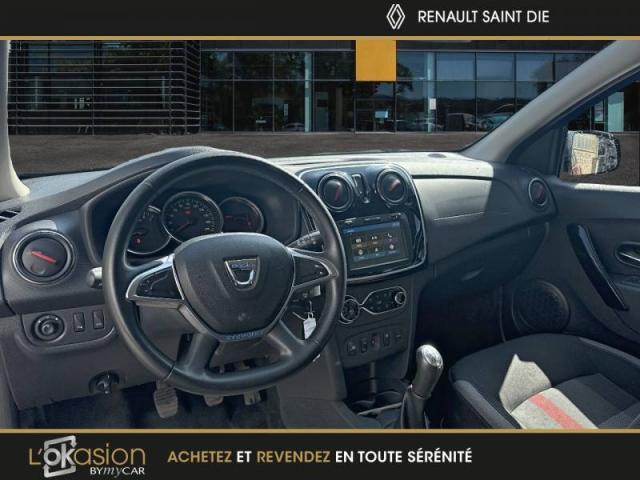 Dacia Sandero image 2