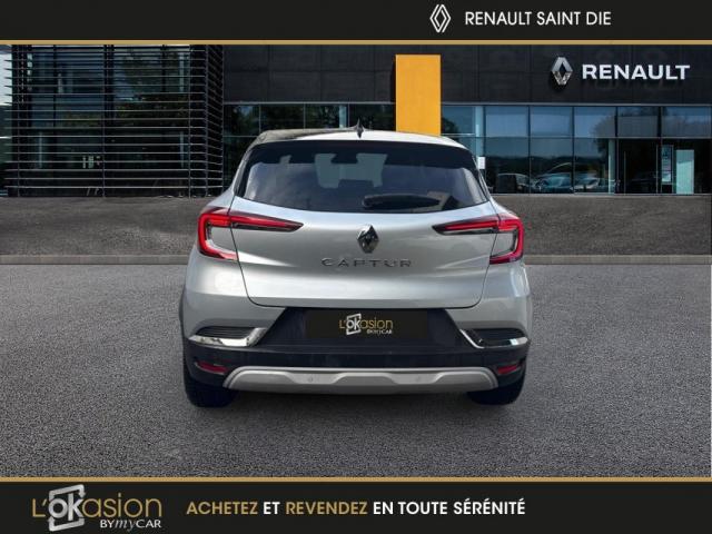 Renault Captur image 2