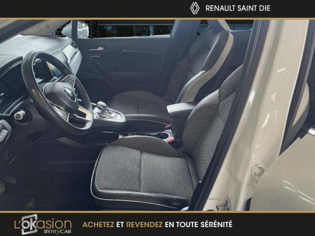 Renault Captur image 8