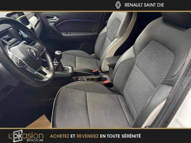 Renault Captur image 1