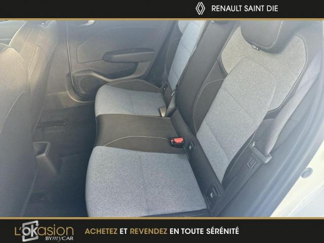 Renault Clio image 6