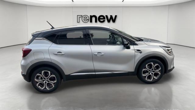 Renault Captur image 1