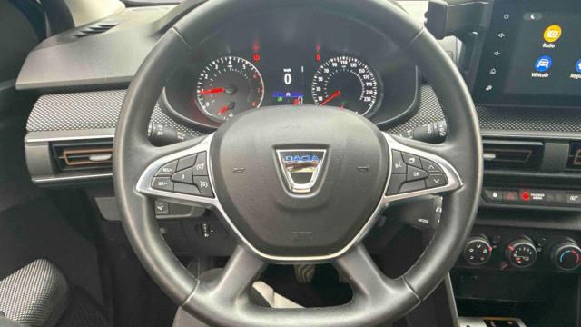 Dacia Sandero image 1