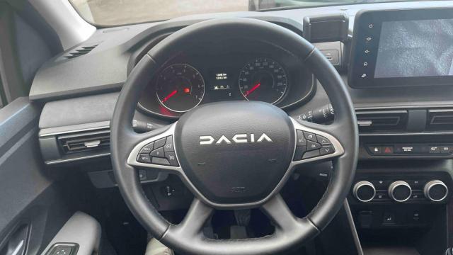 Dacia Sandero image 4