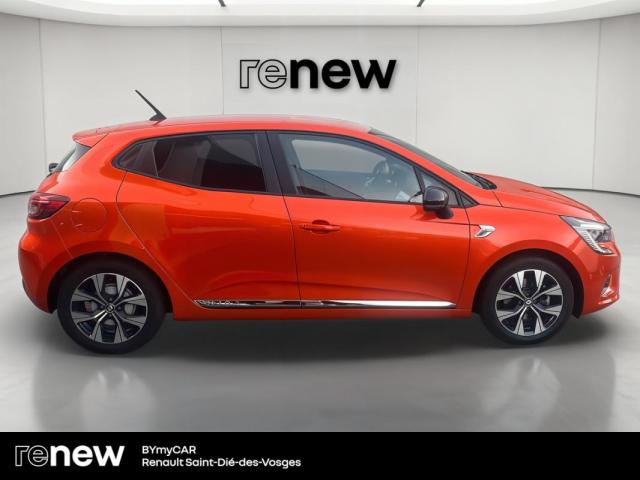 Renault Clio image 2