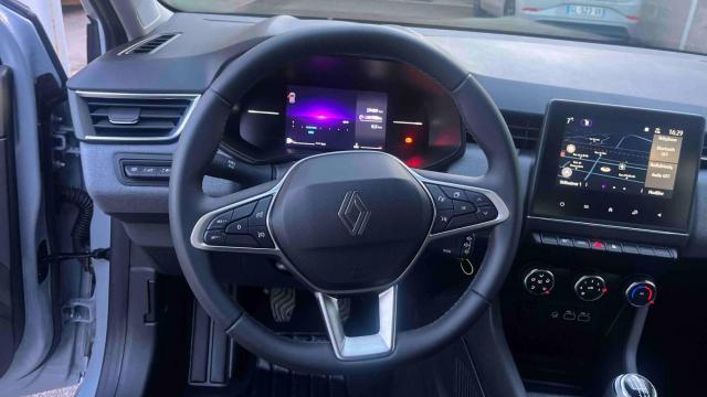 Renault Clio image 9