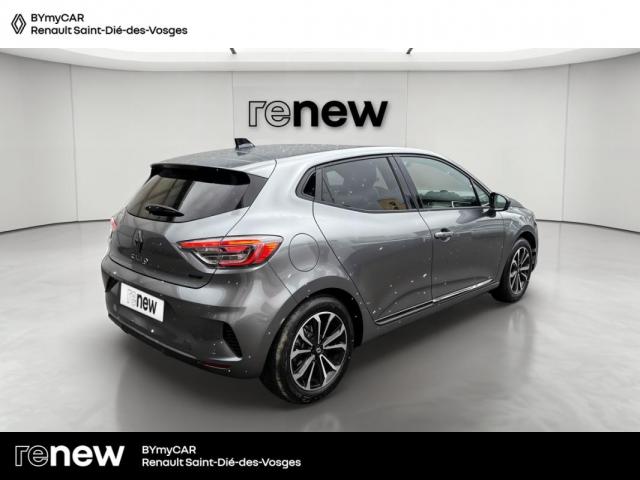 Renault Clio image 9