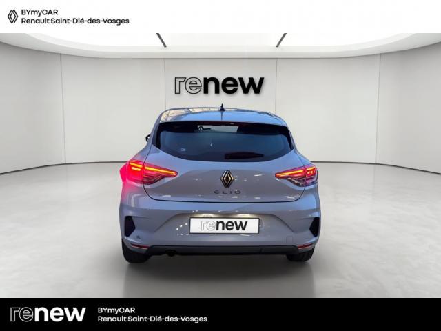 Renault Clio image 9