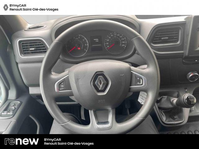 Renault Master image 8