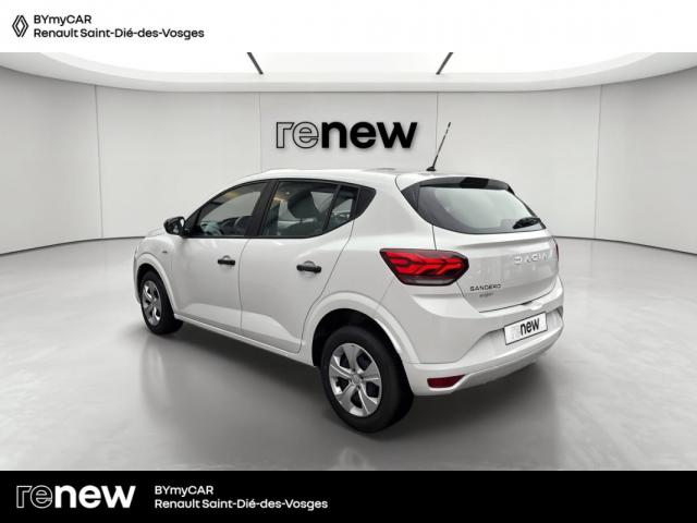 Dacia Sandero image 1