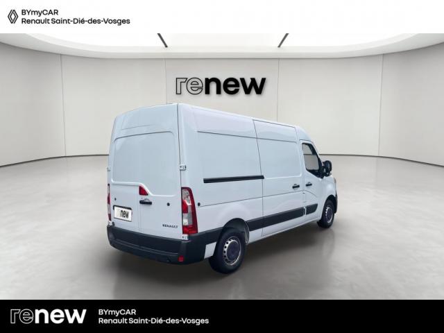 Renault Master image 2