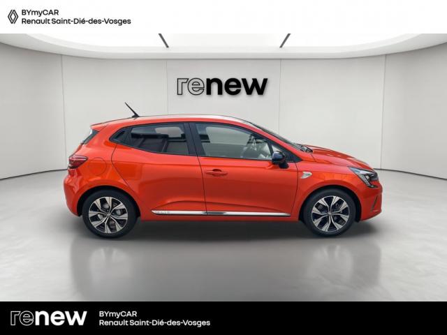 Renault Clio image 9