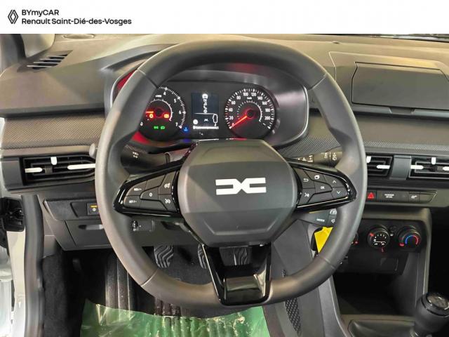 Dacia Sandero image 1