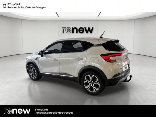 Renault Captur image 8