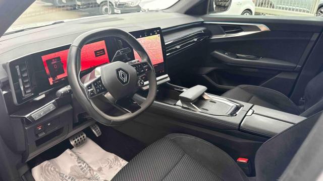 Renault Austral image 2