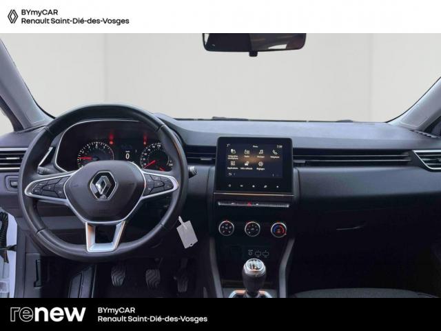 Renault Clio image 8