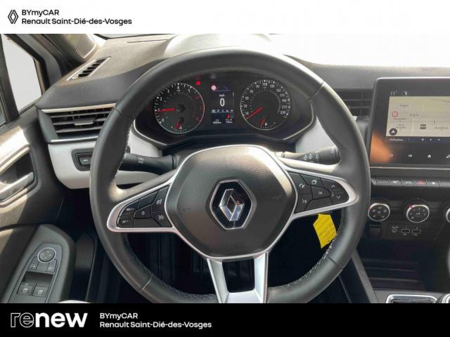 Renault Clio image 6