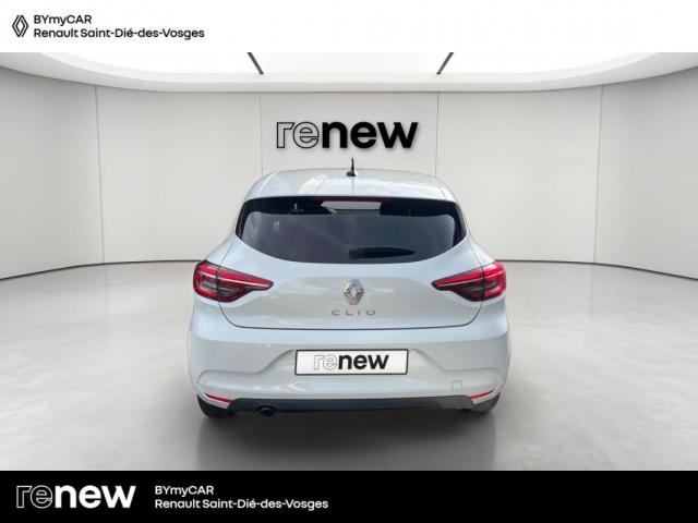 Renault Clio image 8