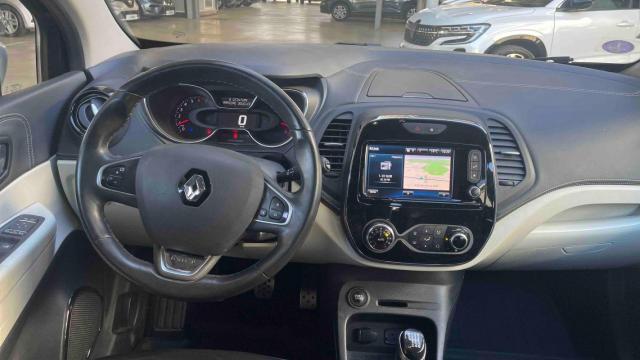 Renault Captur image 8
