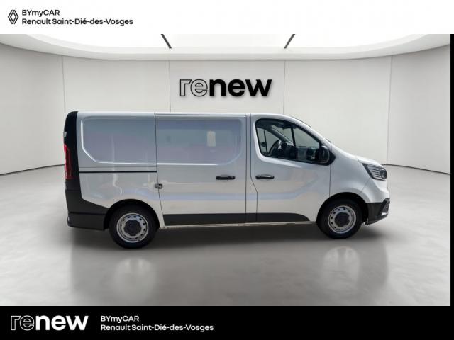 Renault Trafic image 6