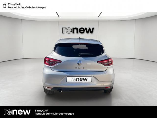 Renault Clio image 9