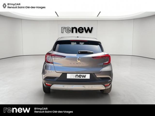 Renault Captur image 1