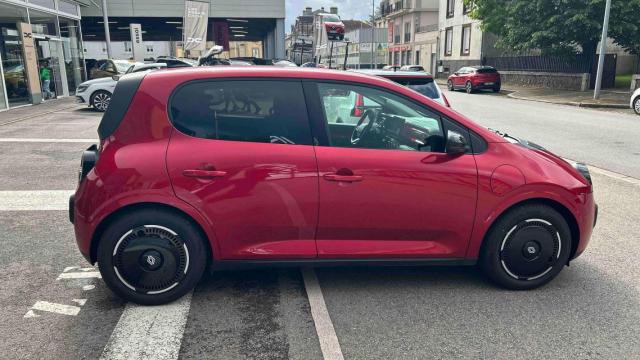 Renault Twingo image 8