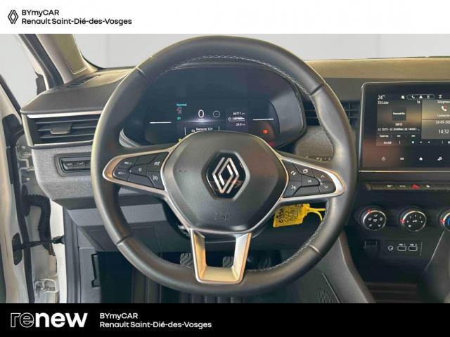 Renault Clio image 2