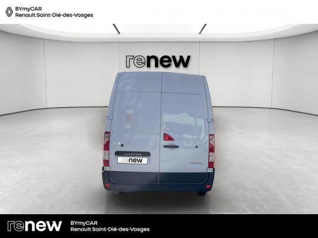 Renault Master image 9