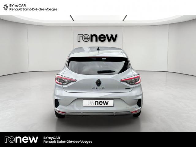 Renault Clio image 8