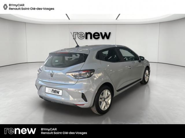Renault Clio image 9