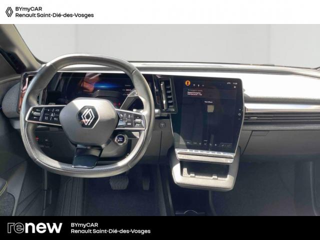 Renault Mégane E-Tech image 9