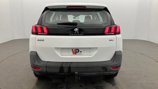 Peugeot 5008 image 3